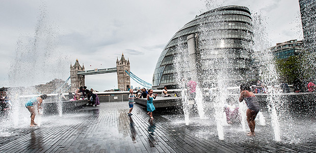 london street photography reportage